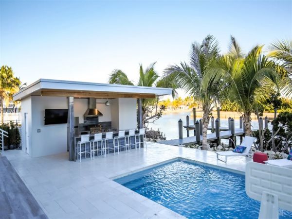 Ocean Views Marathon Vacation Pool Home Four Bedrooms