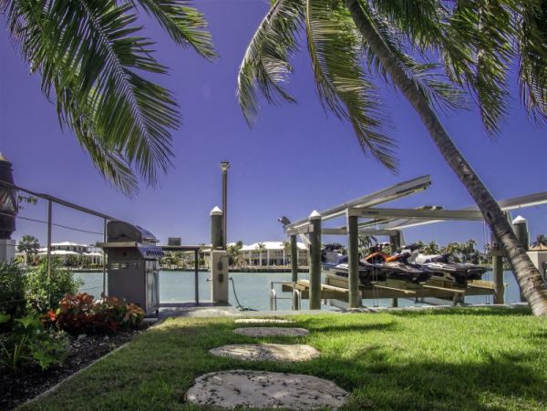 Located on Ocean Side with unobstructed views of Vaca Cut