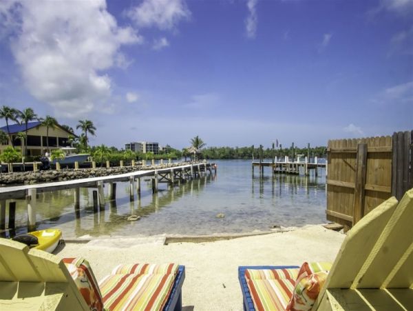 Rare Sandy Beach Vacation Rental