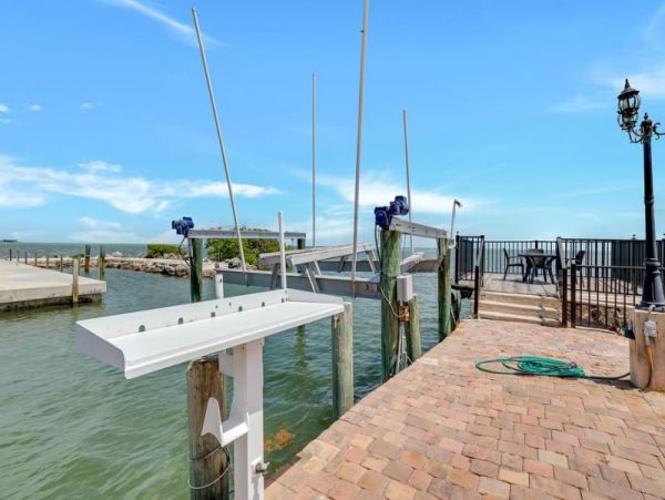Beautiful Marathon Vacation Home with Private Pool & Views