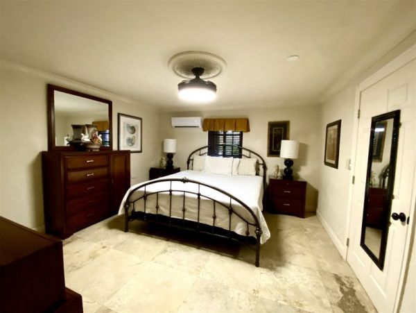 Beautiful Marathon Vacation Home with Private Pool & Views