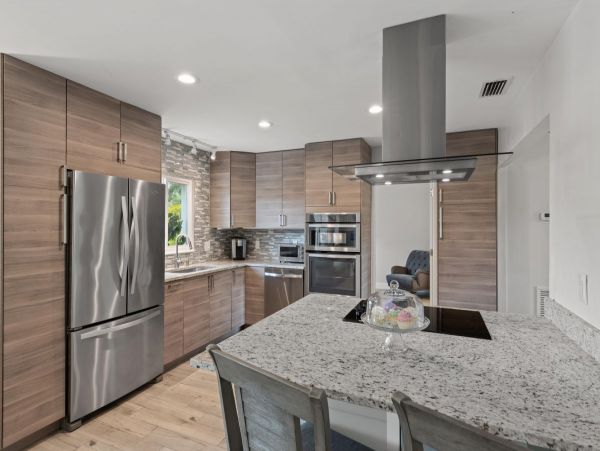 Siesta Key Vacation Home Outdoor Oasis with Private Pool
