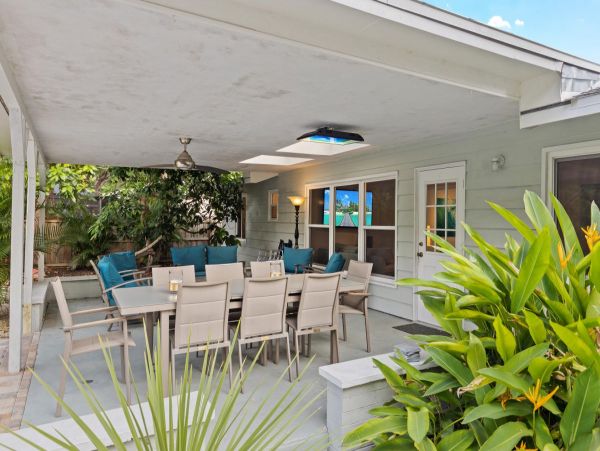 Siesta Key Vacation Home Outdoor Oasis with Private Pool