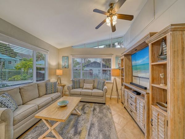 Sarasota Vacation Home Five Bedroom