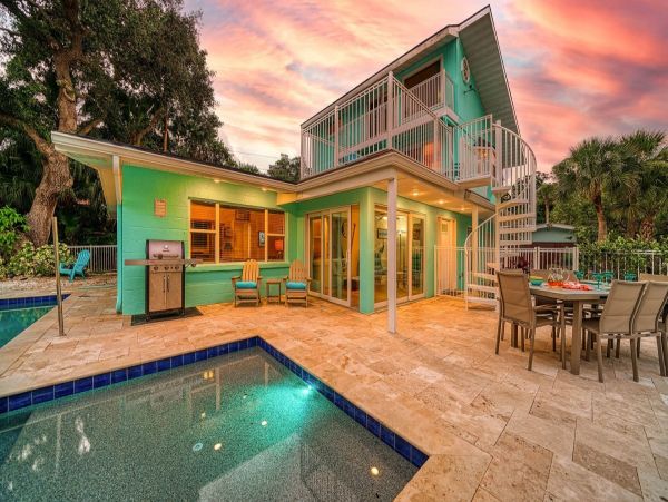 Sarasota Vacation Home Five Bedroom