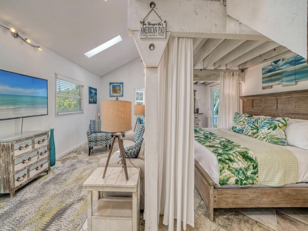 Sarasota Vacation Home Five Bedroom