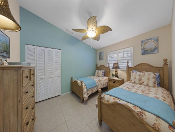 Sarasota Vacation Cottage with Heated Pool