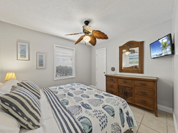 Unique Combination of Four Units in Siesta Key