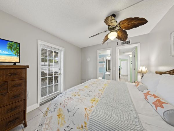 Unique Combination of Four Units in Siesta Key