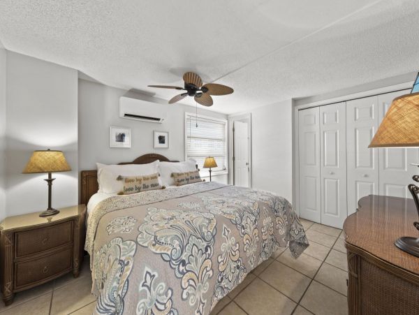 Unique Combination of Four Units in Siesta Key