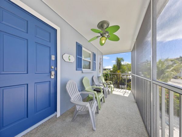 Unique Combination of Four Units in Siesta Key