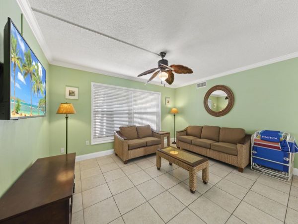 Lovely Siesta Key 2 Bedroom Vacation Getaway