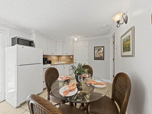 1 Bedroom retreat located in the heart of Siesta Key
