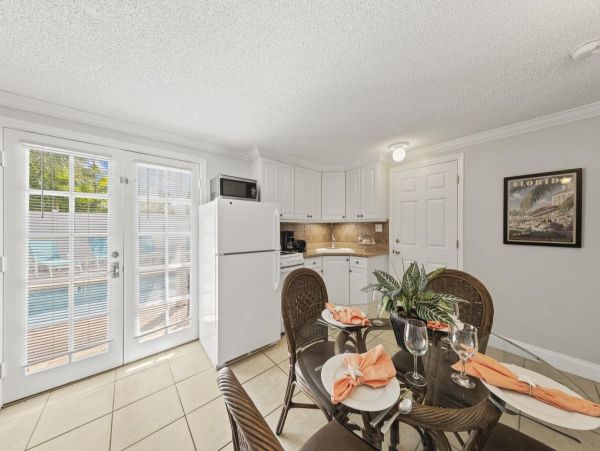 1 Bedroom retreat located in the heart of Siesta Key