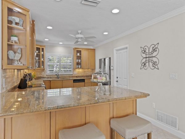 Siesta Key Sleeps 10