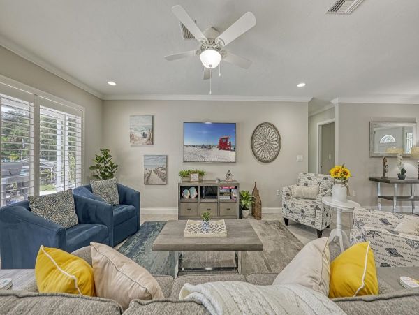 Siesta Key Sleeps 10