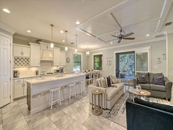 Sarasota Vacation Home with Four Bedrooms & Pool