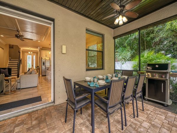 Sarasota Vacation Home with Four Bedrooms & Pool