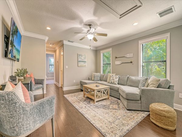 Sarasota Vacation Home with Four Bedrooms & Pool