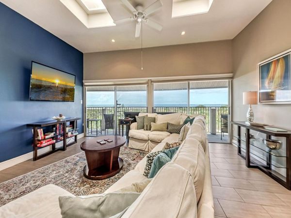 Beachfront Three Bedroom Siesta key Vacation Rental