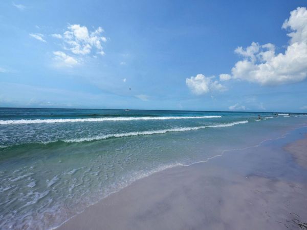 Beachfront Three Bedroom Siesta key Vacation Rental