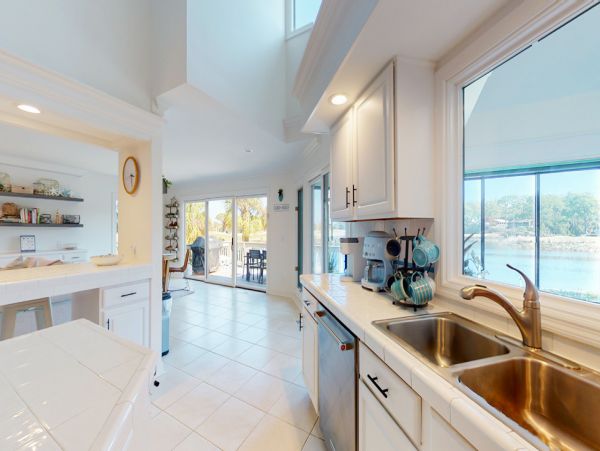Hilton Head Vacation Pool Home Five Bedroom