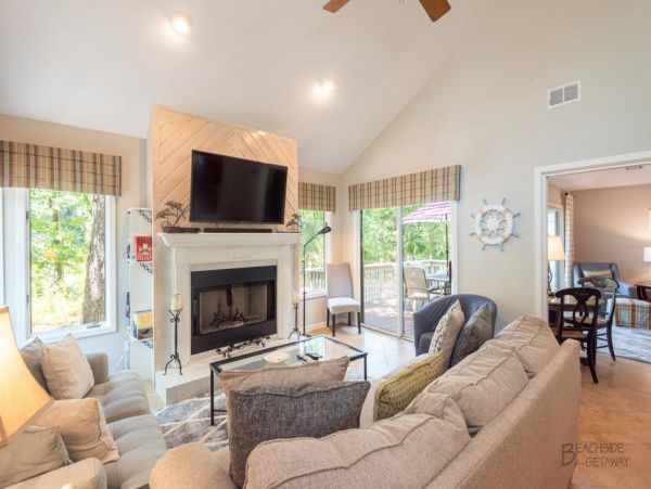 HILTON HEAD 4 BEDROOMS SLEEPS 12