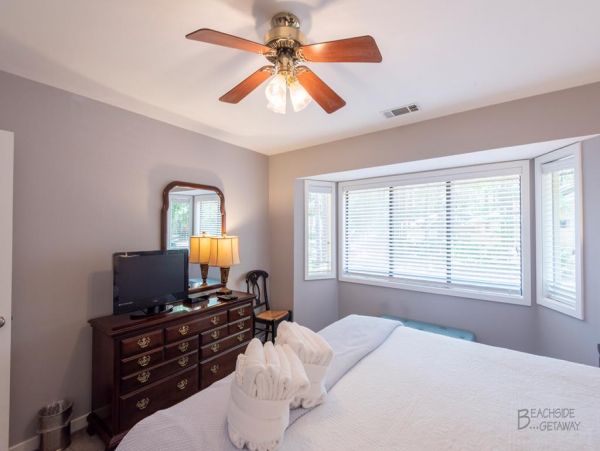 HILTON HEAD 4 BEDROOMS SLEEPS 12