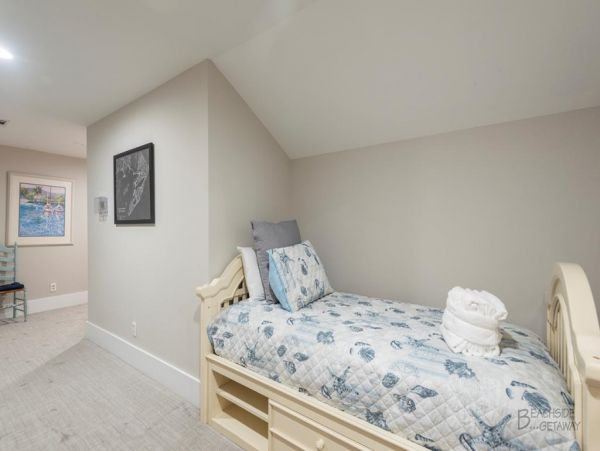 HILTON HEAD 4 BEDROOMS SLEEPS 12