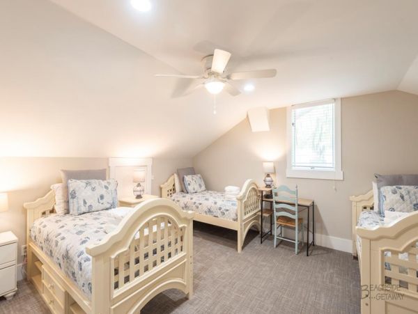 HILTON HEAD 4 BEDROOMS SLEEPS 12