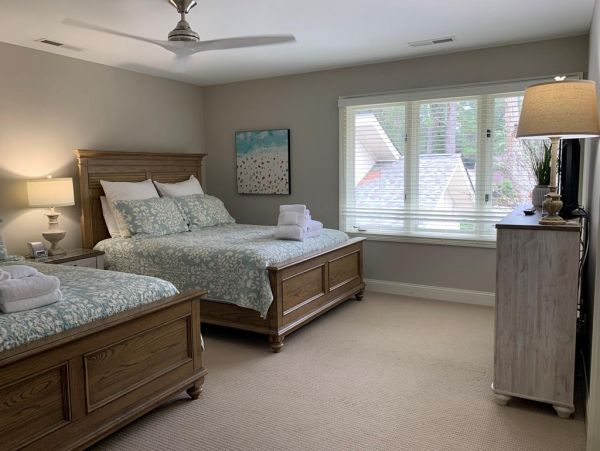 Hilton Head Lovely Villa Call Today.