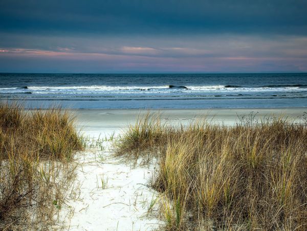 Hilton Head Vacation Home Three Bedroom Walk to  Beach