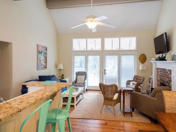Three Bedroom Beach Getaway in Hilton Head Sleeps 9 Guests