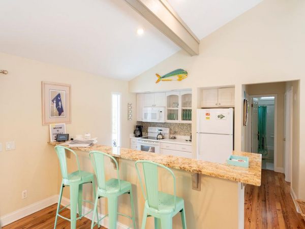 Three Bedroom Beach Getaway in Hilton Head Sleeps 9 Guests
