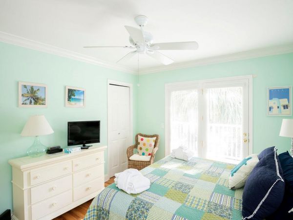 Three Bedroom Beach Getaway in Hilton Head Sleeps 9 Guests