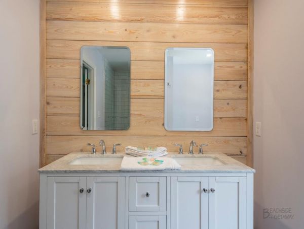 Three Bedroom Beach Getaway in Hilton Head Sleeps 9 Guests