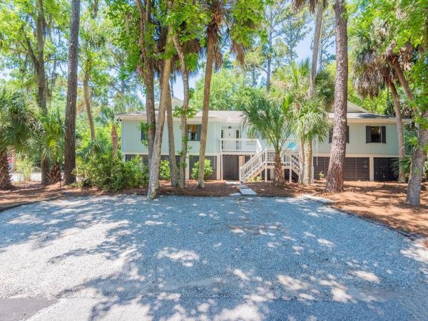 Hilton Head Vacation Rental Spacious North Forest Beach Home with Pool