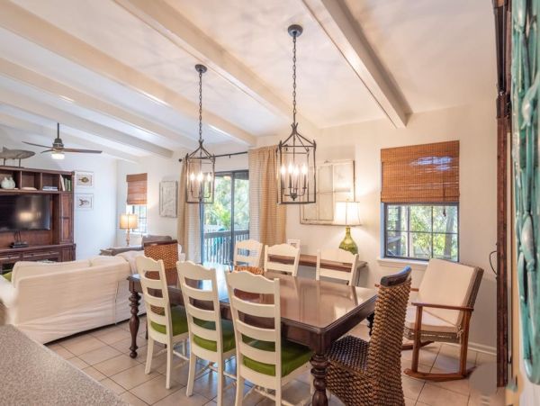 Hilton Head Vacation Rental Spacious North Forest Beach Home with Pool