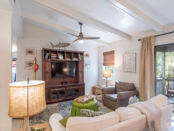 Hilton Head Vacation Rental Spacious North Forest Beach Home with Pool