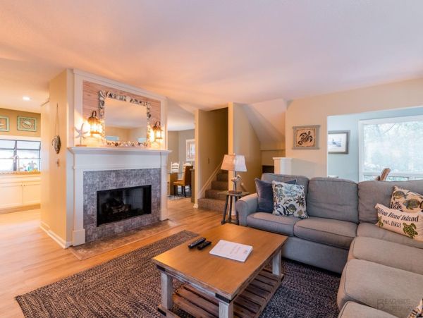 Spacious Second-Row Hilton Head Beach Retreat - Private Pool, Steps to the Send