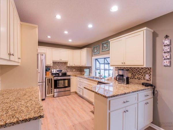 Spacious Second-Row Hilton Head Beach Retreat - Private Pool, Steps to the Send