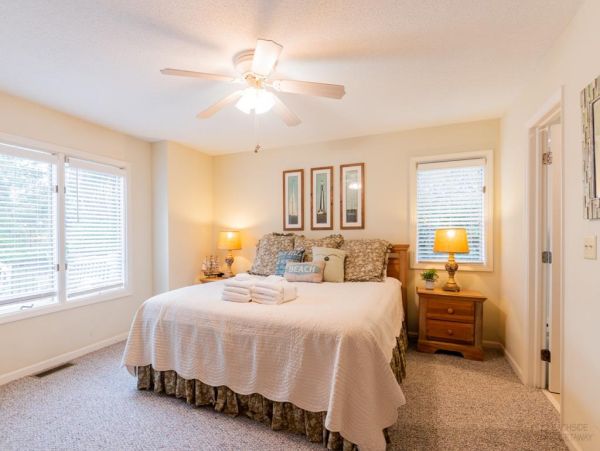 Spacious Second-Row Hilton Head Beach Retreat - Private Pool, Steps to the Send