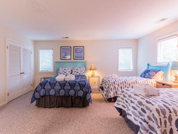 Spacious Second-Row Hilton Head Beach Retreat - Private Pool, Steps to the Send