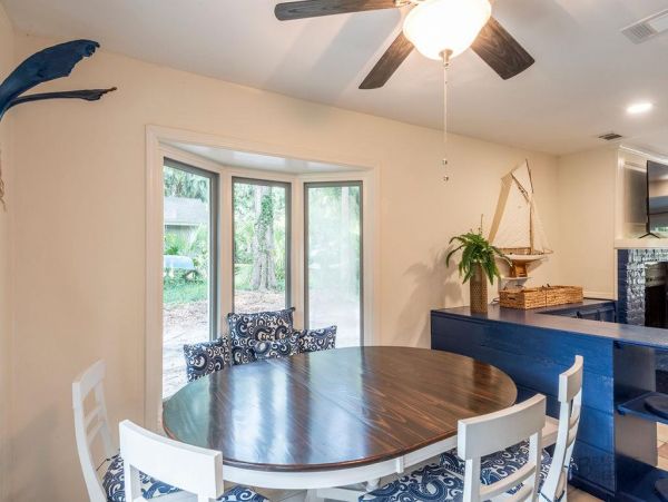 HILTON HEAD MAIN HOME PLUS COTTAGE SLEEPS 16