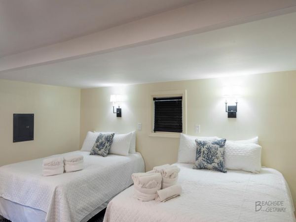 HILTON HEAD MAIN HOME PLUS COTTAGE SLEEPS 16