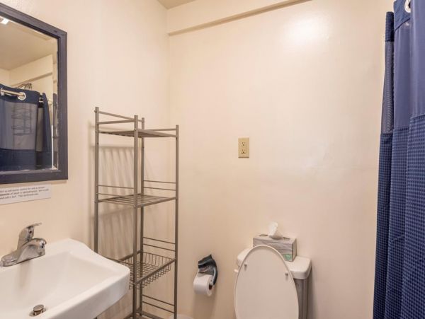 HILTON HEAD MAIN HOME PLUS COTTAGE SLEEPS 16