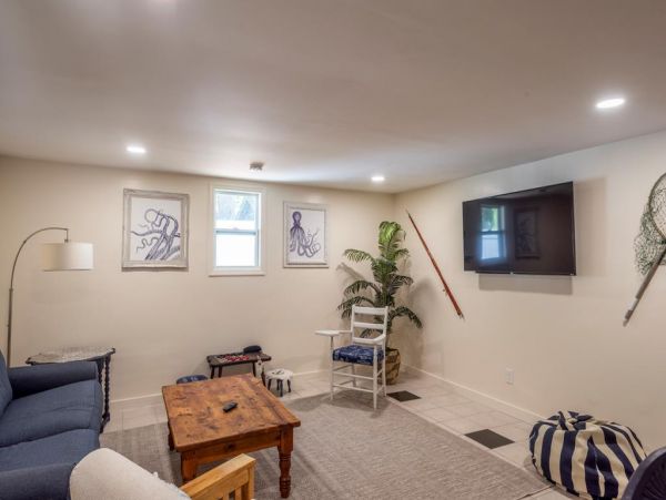 HILTON HEAD MAIN HOME PLUS COTTAGE SLEEPS 16