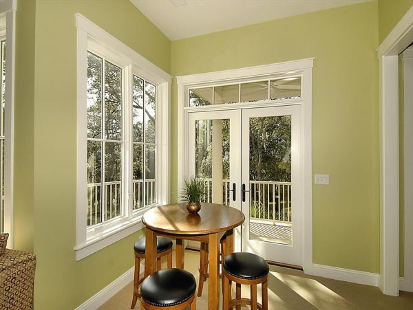 HILTON HEAD 6 BEDROOM POOL HOME SHORT WALK TO BEACH