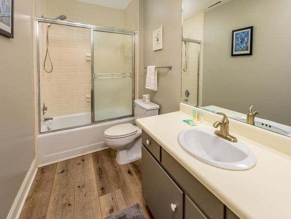 4 Bedroom Hilton Head House walk to beach