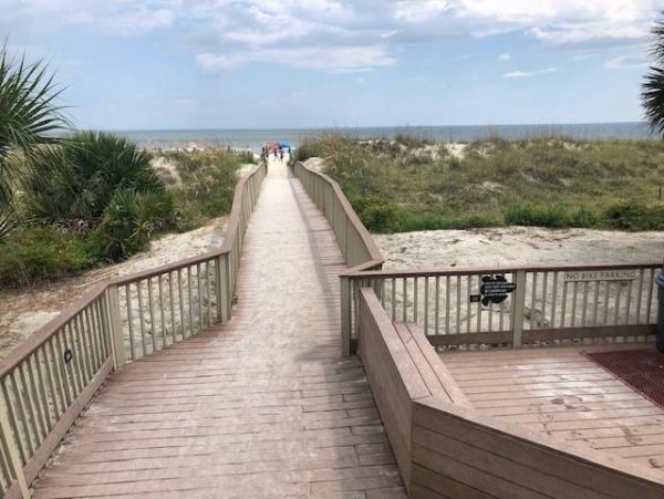 4 Bedroom Hilton Head House walk to beach